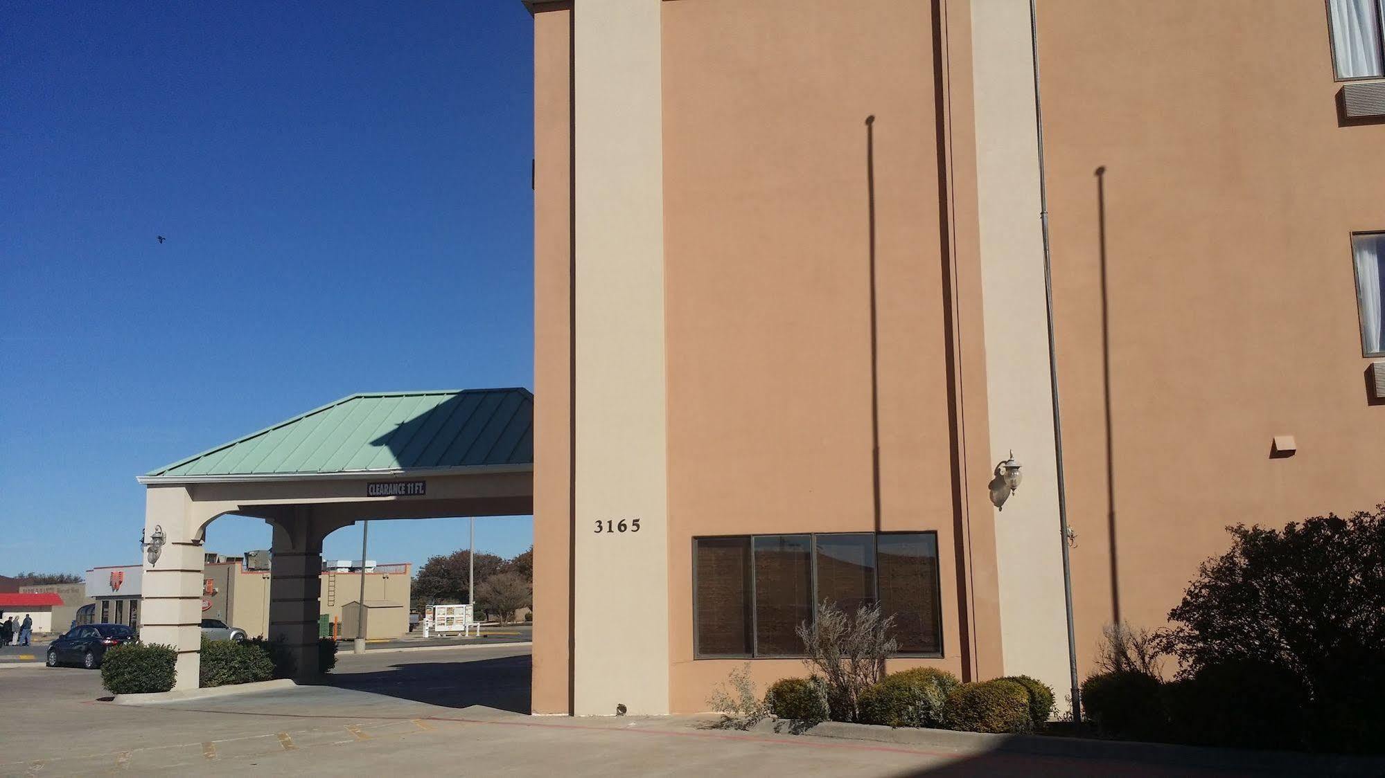 Americas Best Value Inn&Suites - Abilene Mall Exterior foto